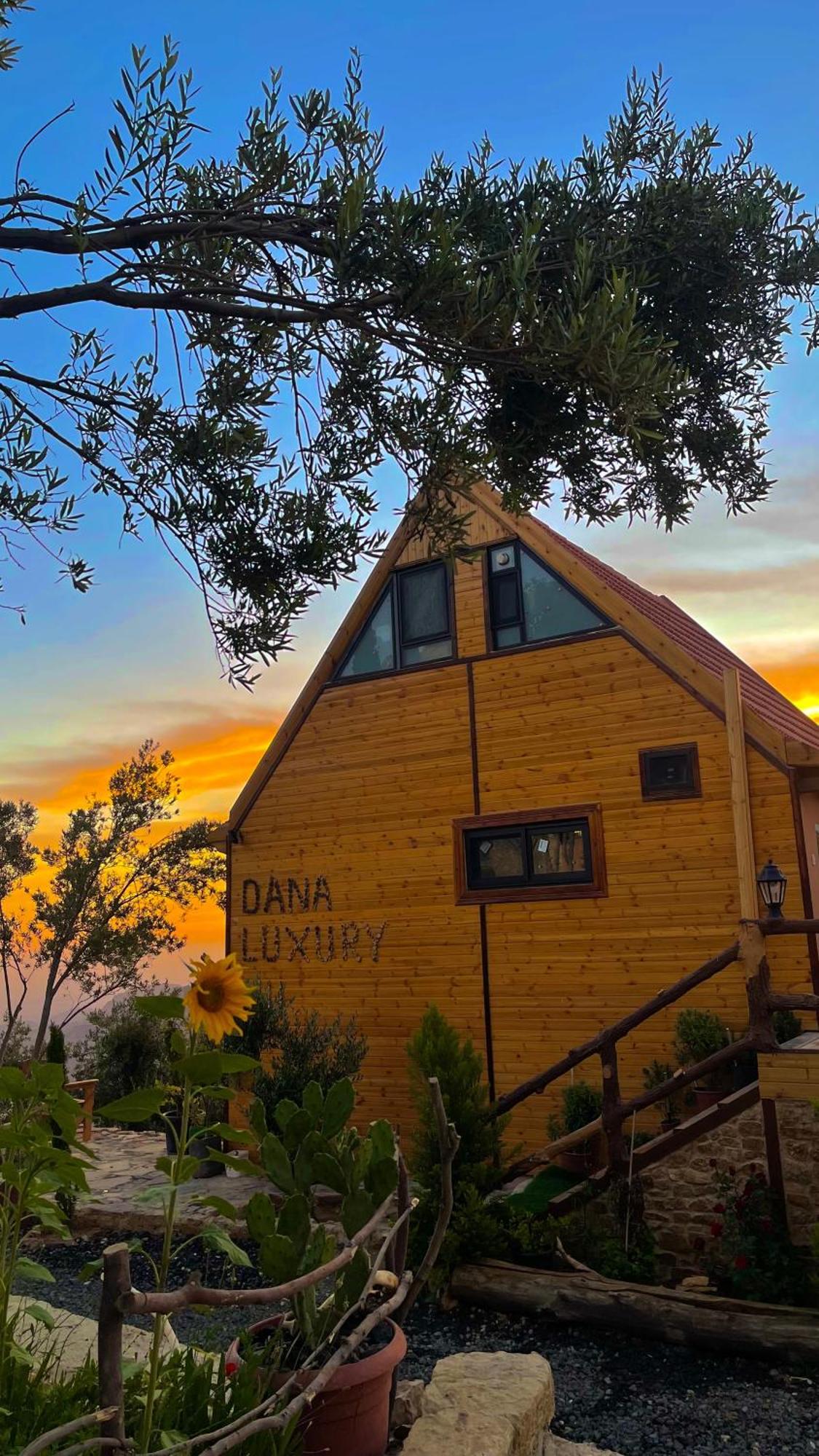 Hotel Dana Luxury Huts Exteriér fotografie