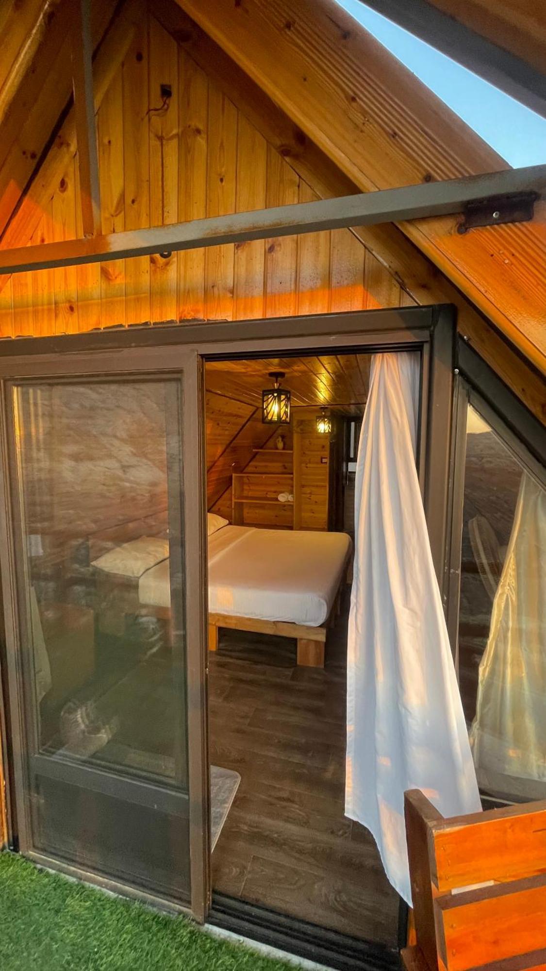 Hotel Dana Luxury Huts Exteriér fotografie